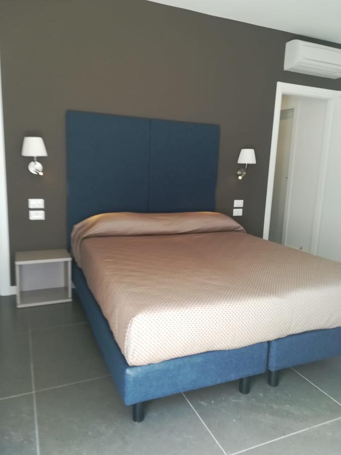 קולה Garda Guest House מראה חיצוני תמונה